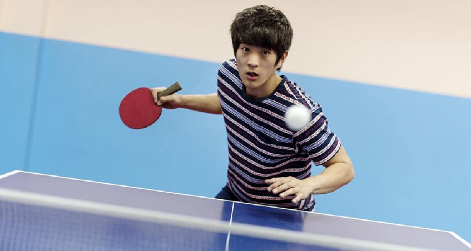 How to hold a ping pong paddle - Penhold Grip